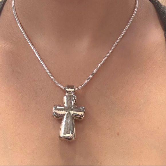 Vintage 925 puffy sterling silver cross pendant & snake chain - Picture 9 of 9